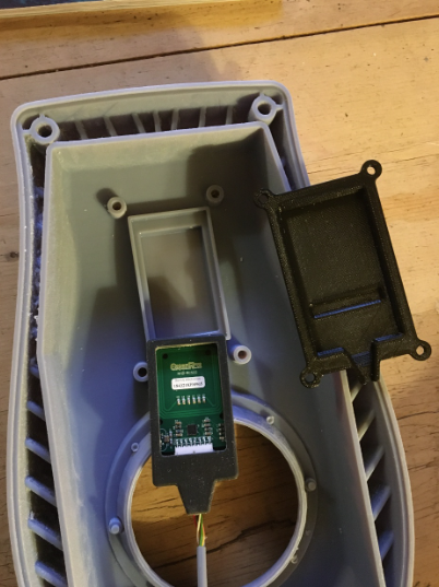 Inside of a 3D printed Gecko charger